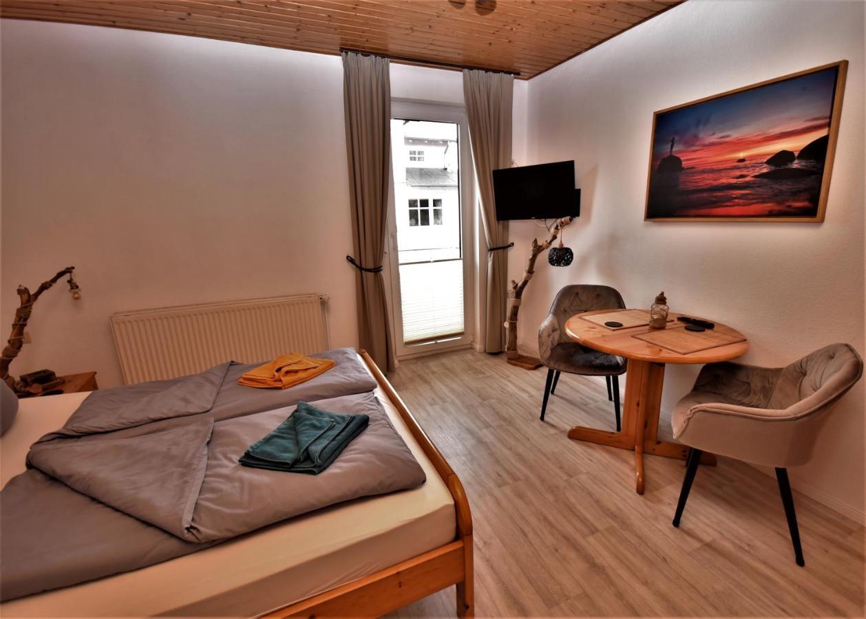 Siggis Pension - Apartments Sellin  Luaran gambar